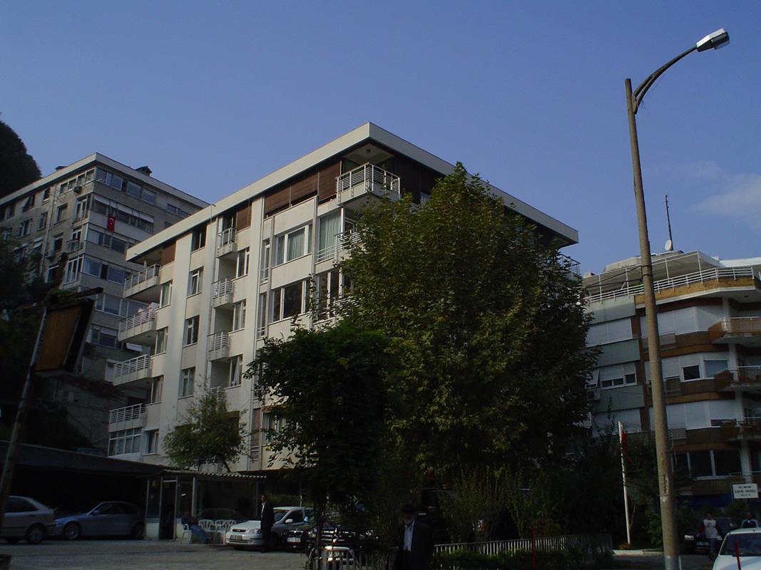 Emin Bey Apartmanı (Bebek)